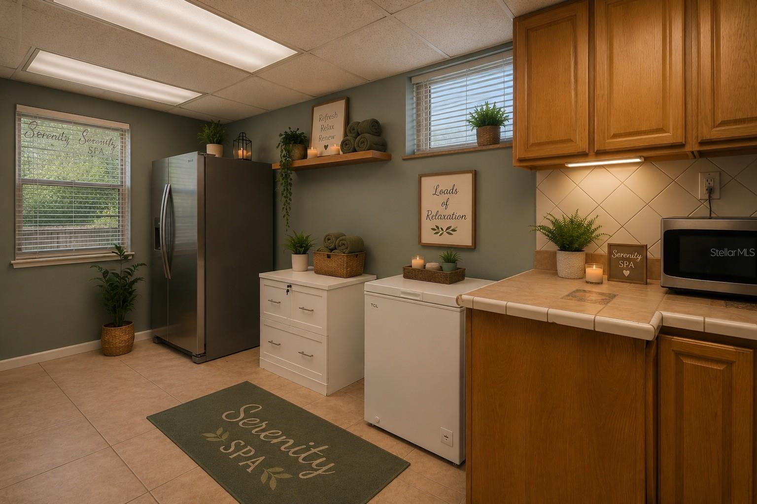 110 N LINCOLN AVE — photo 30