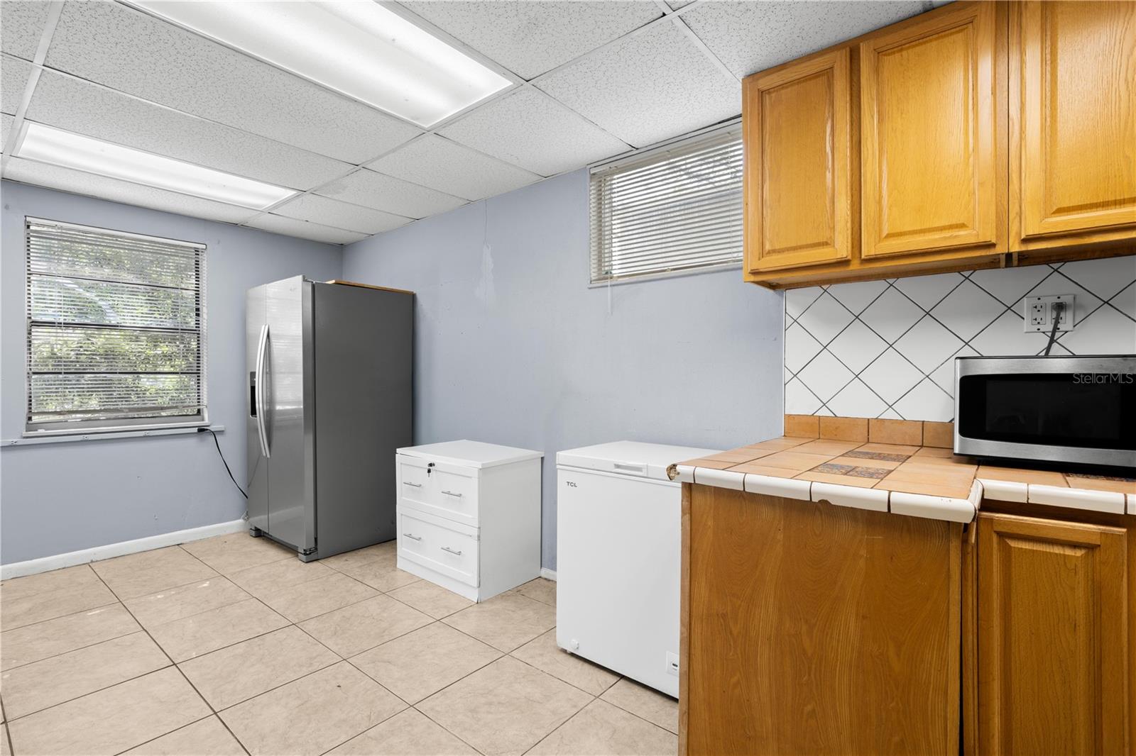110 N LINCOLN AVE — photo 29