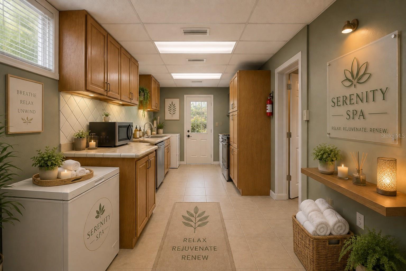 110 N LINCOLN AVE — photo 32