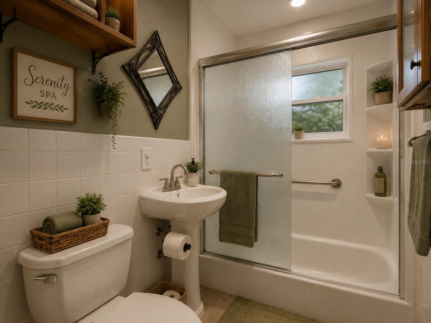 110 N LINCOLN AVE — photo 49