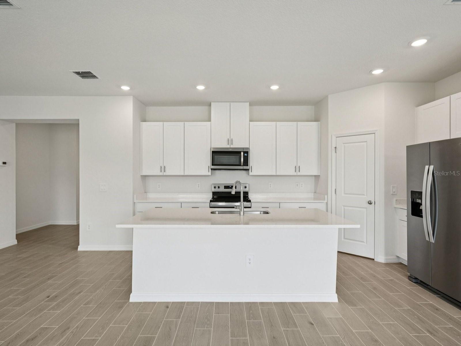 128 OUTBACK HIDEAWAY AVE — photo 10