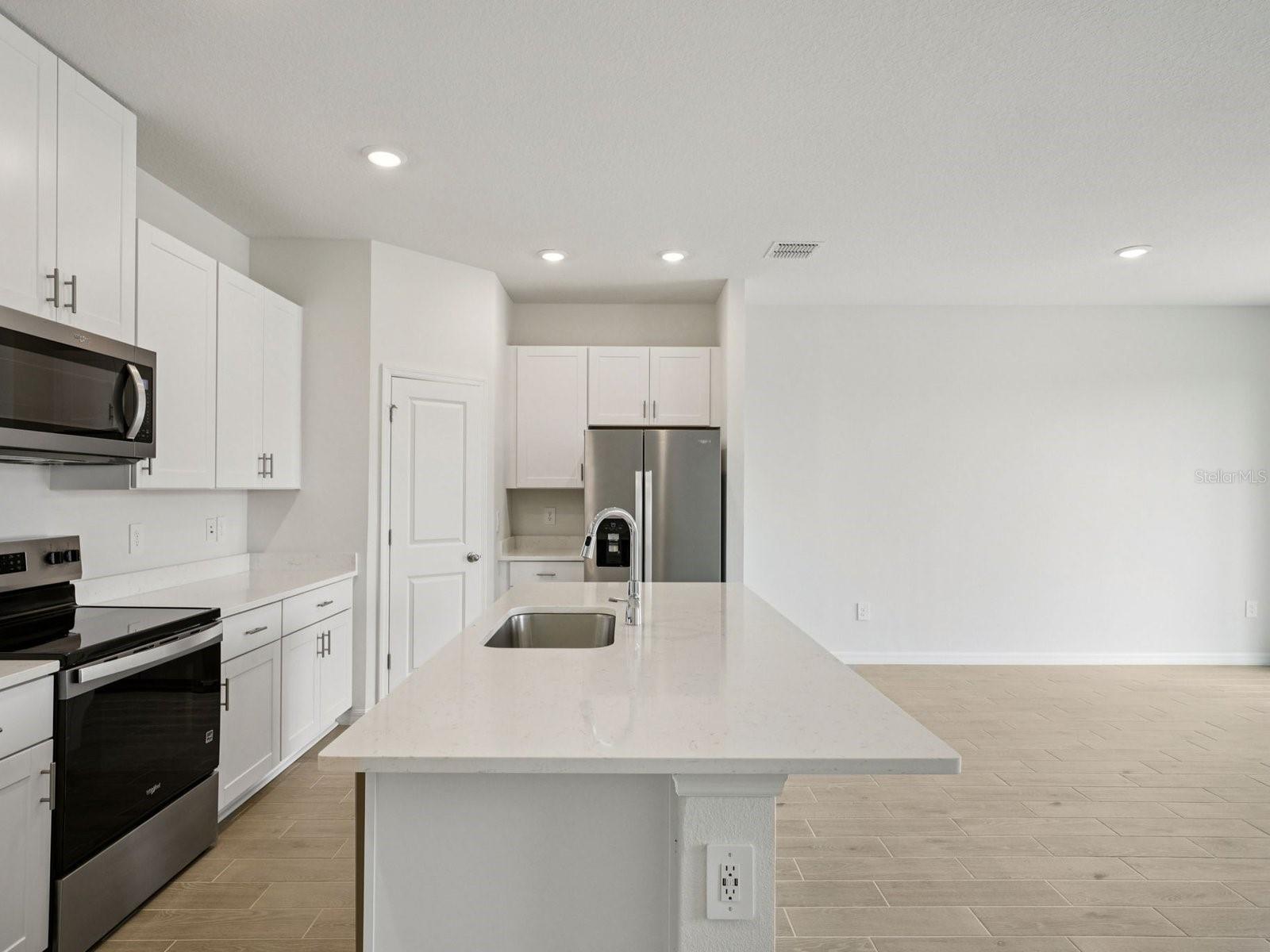 128 OUTBACK HIDEAWAY AVE — photo 8