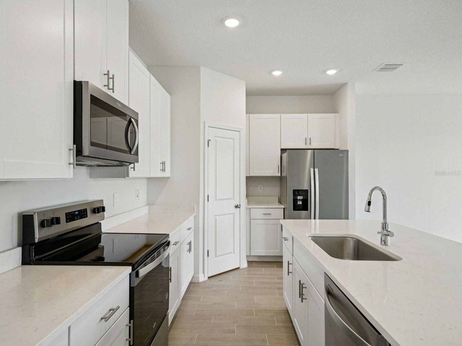 128 OUTBACK HIDEAWAY AVE — photo 12