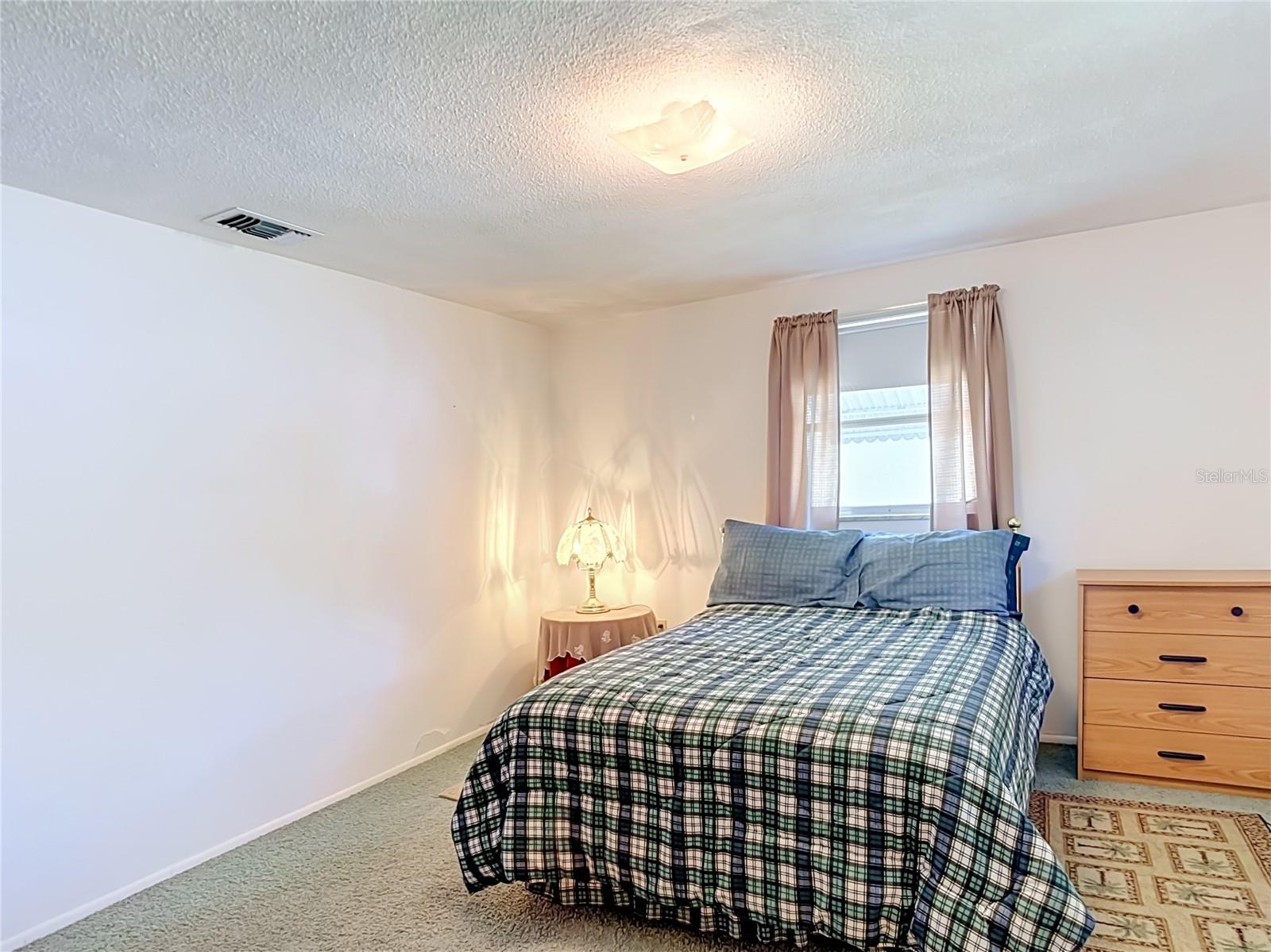 4617 CROTON DR — photo 32