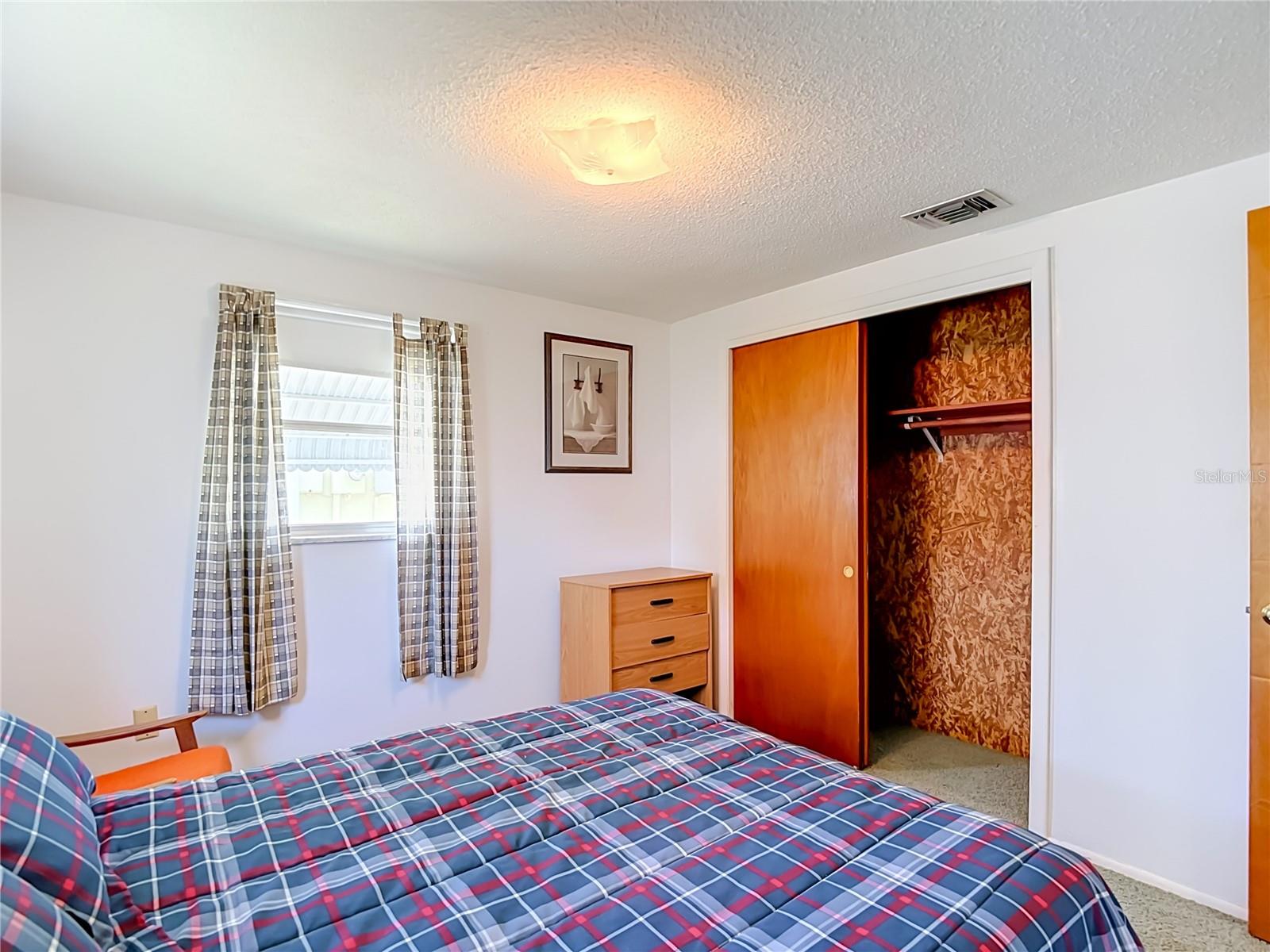 4617 CROTON DR — photo 36