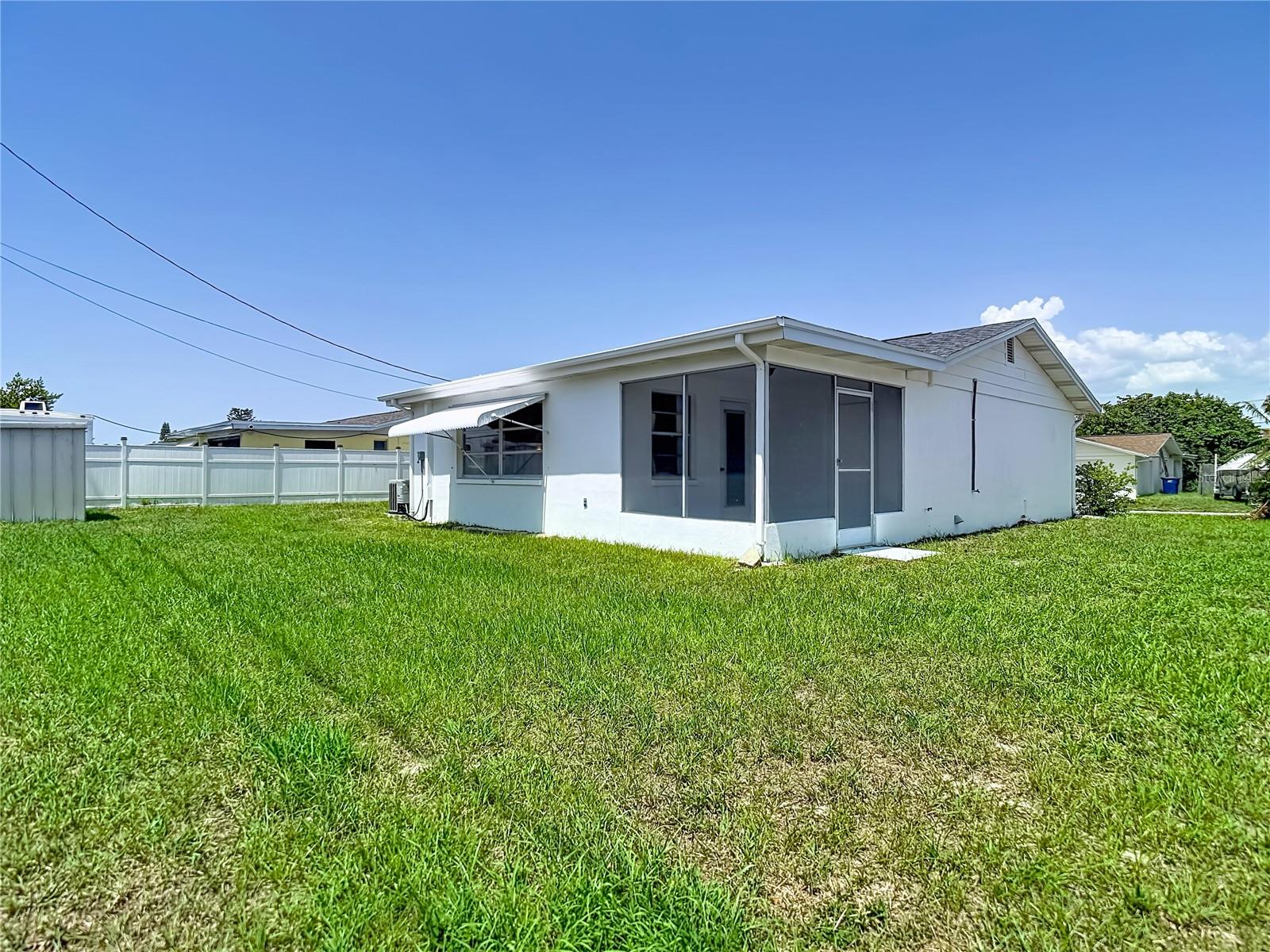 4617 CROTON DR — photo 41