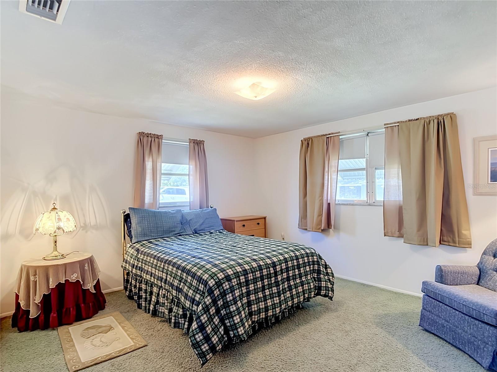 4617 CROTON DR — photo 8