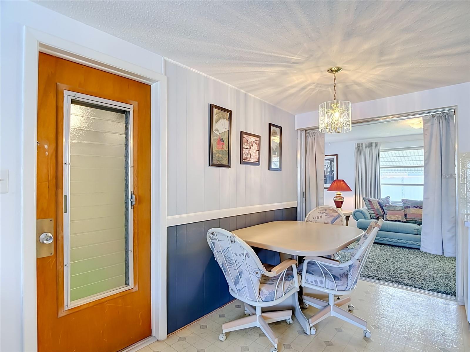 4617 CROTON DR — photo 7