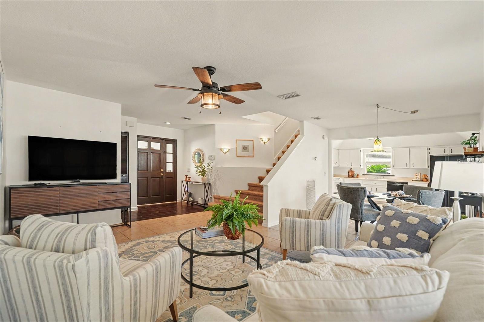 9758 FOX HOLLOW RD — photo 8