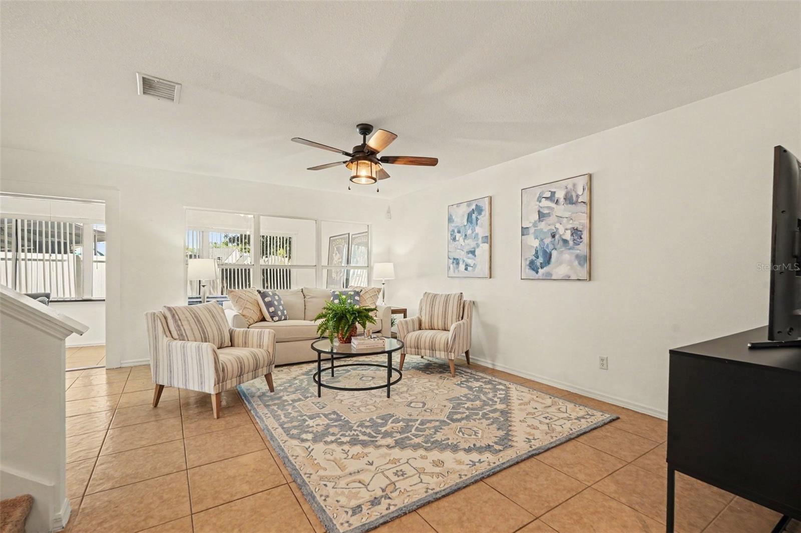 9758 FOX HOLLOW RD — photo 2