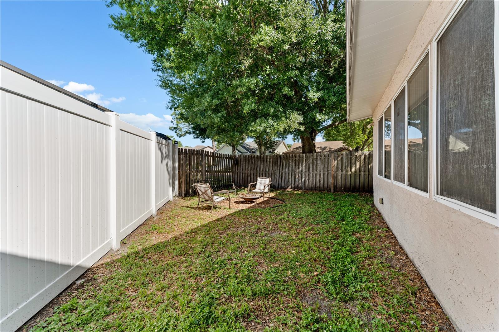 9758 FOX HOLLOW RD — photo 39
