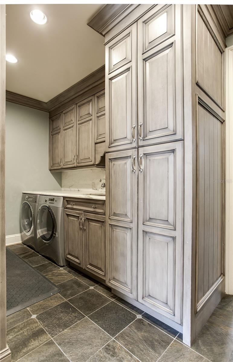 52 LADOGA AVE — photo 25
