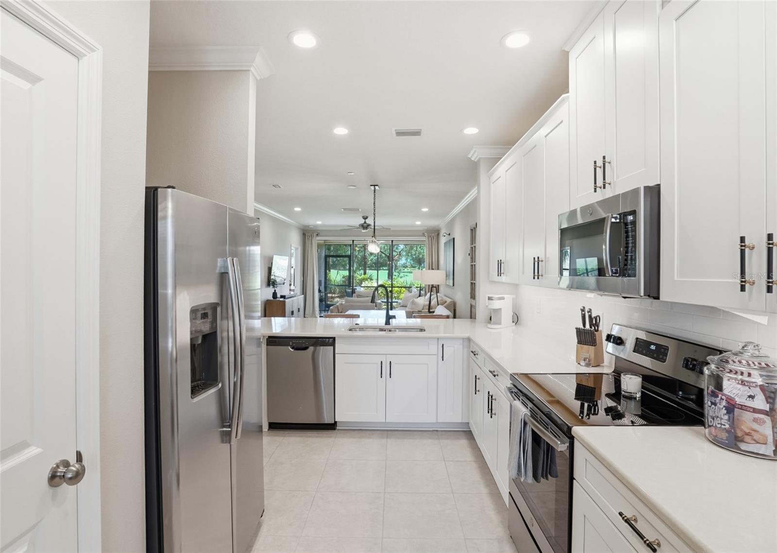 12720 SORRENTO WAY #101 — photo 17