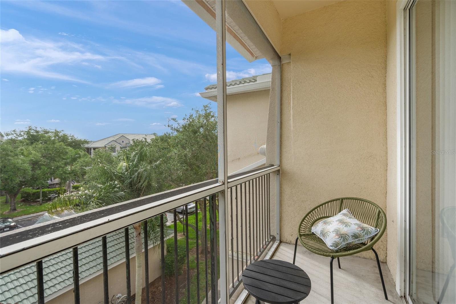 5160 NORTHRIDGE RD #302 — photo 22