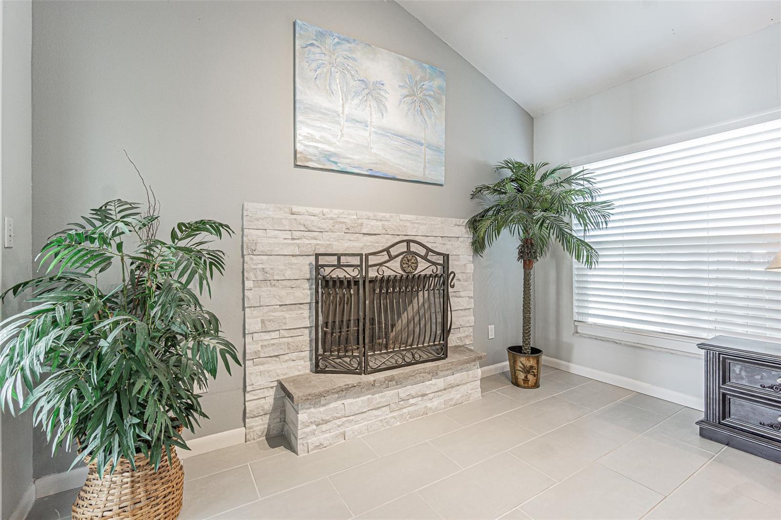 7348 BROOKVIEW CIR — photo 4