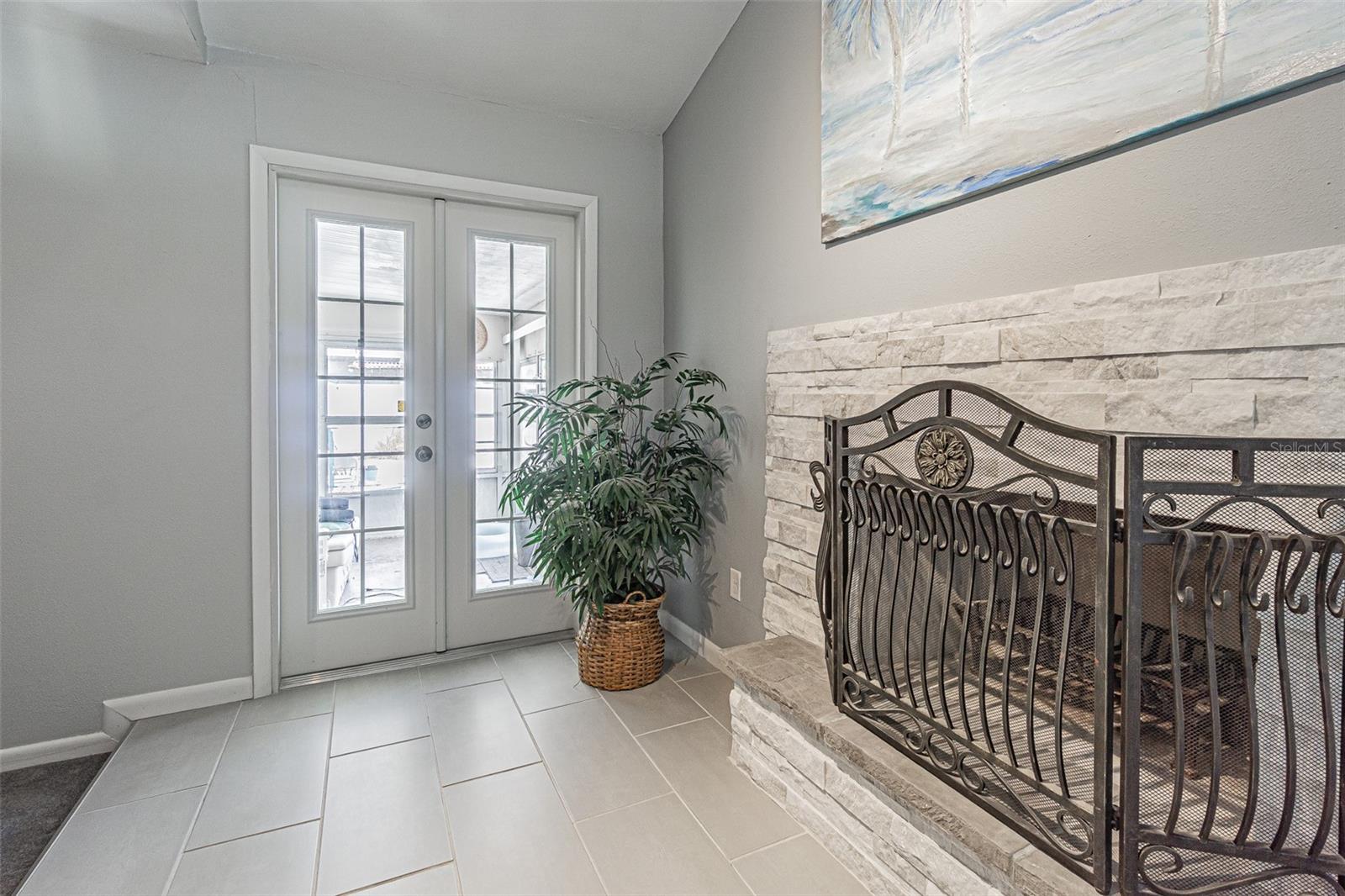 7348 BROOKVIEW CIR — photo 3