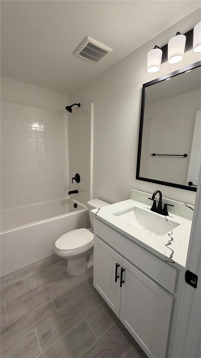 7818 TARABILLA AVE — photo 11