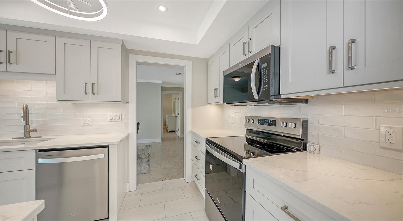 206 HOURGLASS WAY #V10 — photo 29