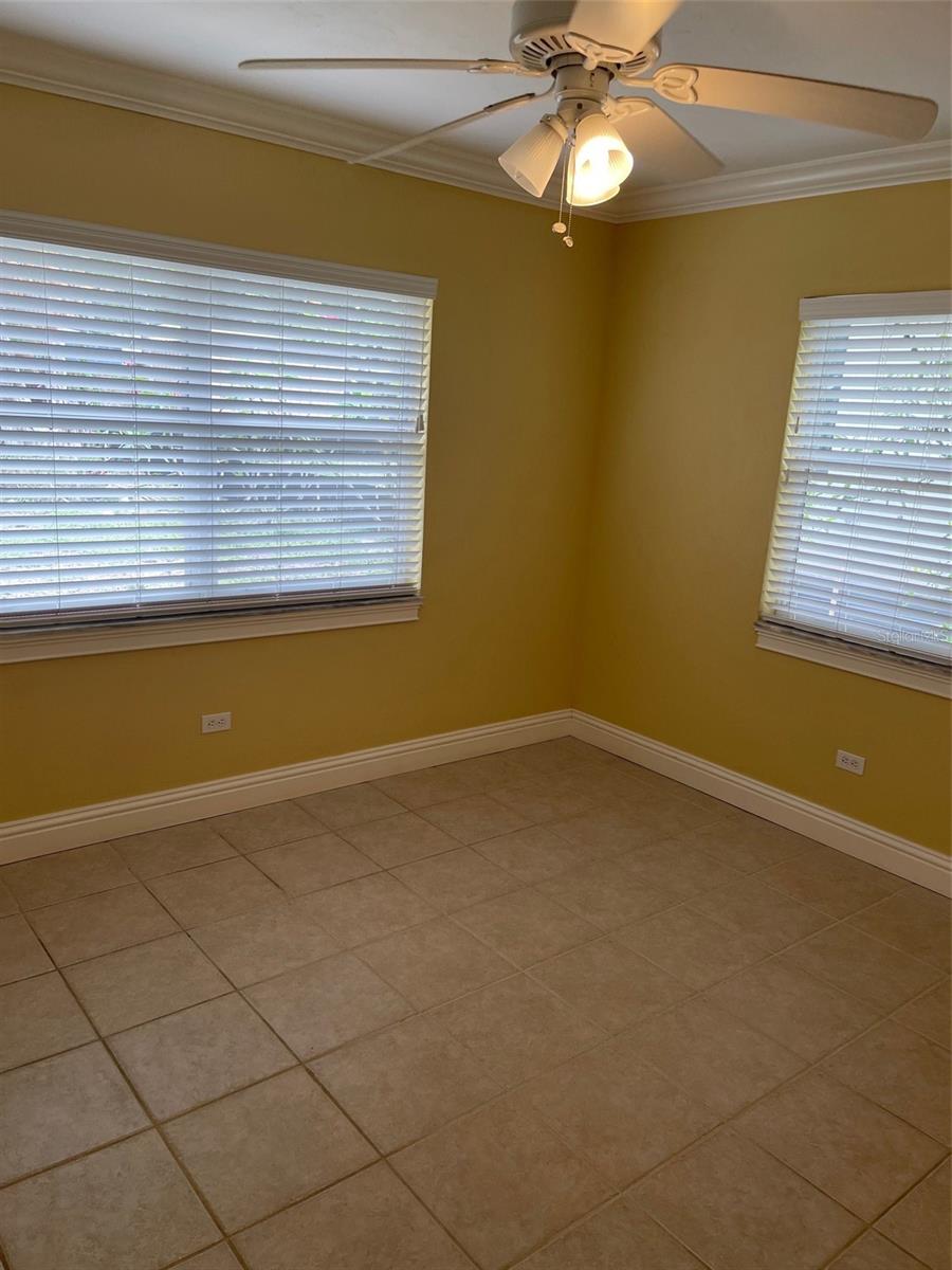 2165 SUNNYSIDE LN — photo 21