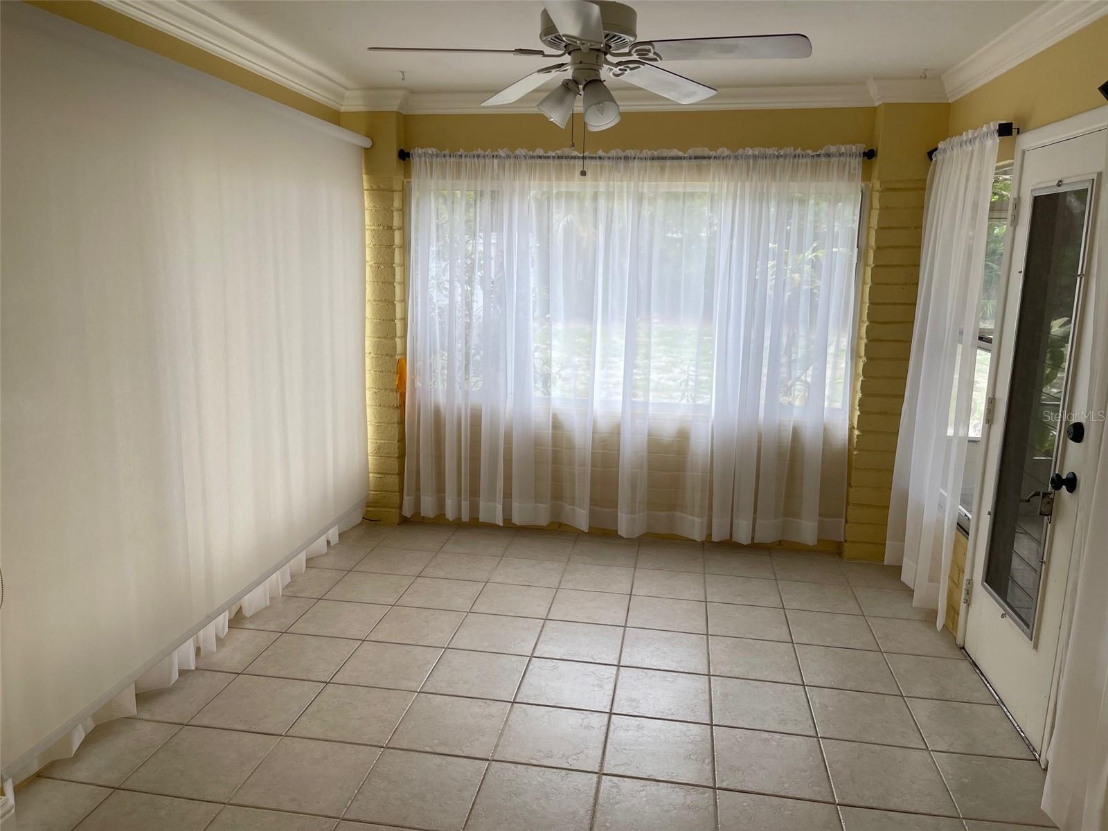 2165 SUNNYSIDE LN — photo 19