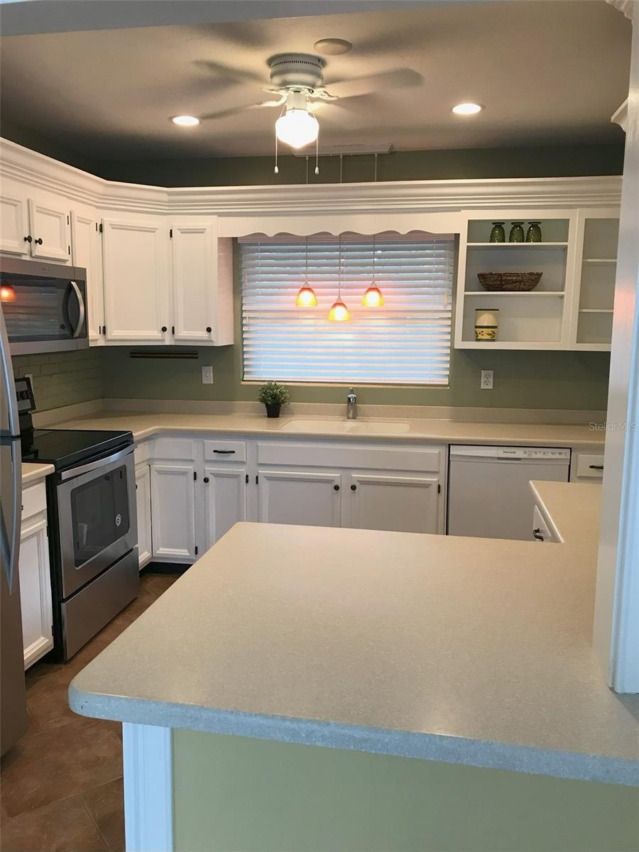 2165 SUNNYSIDE LN — photo 11