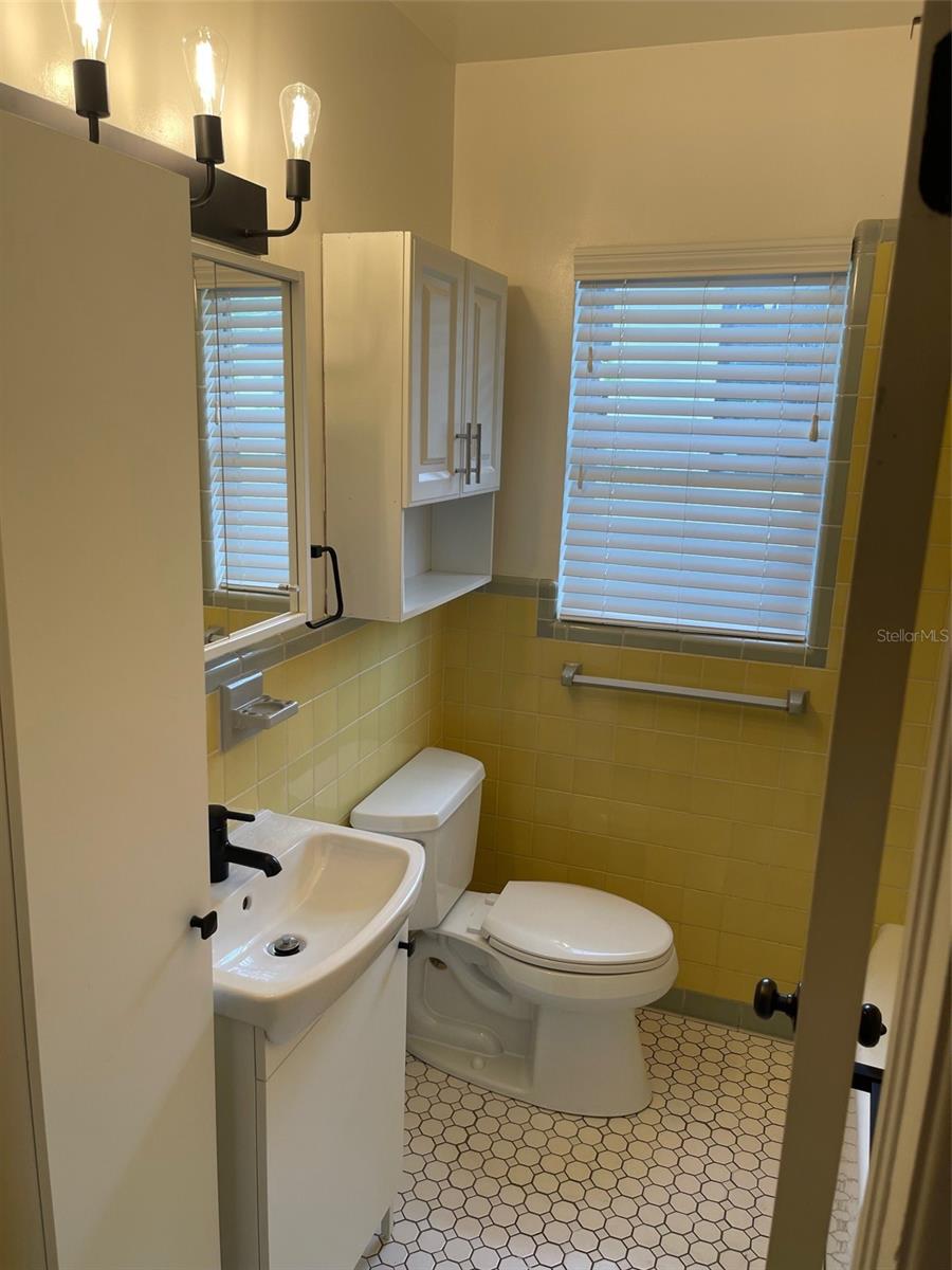 2165 SUNNYSIDE LN — photo 22