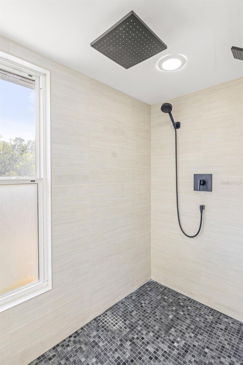 2668 CONCORDE CT — photo 56
