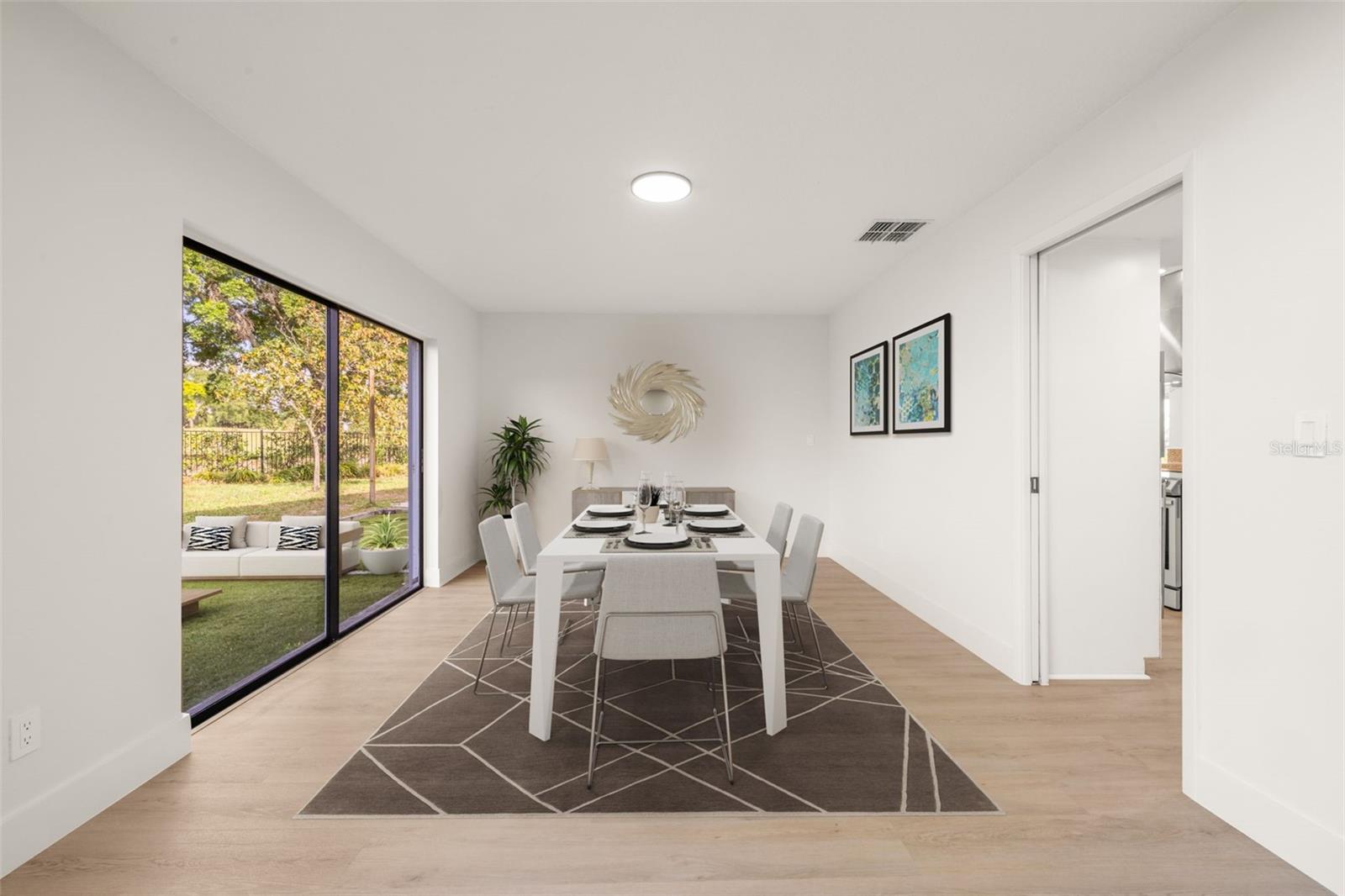 2668 CONCORDE CT — photo 28