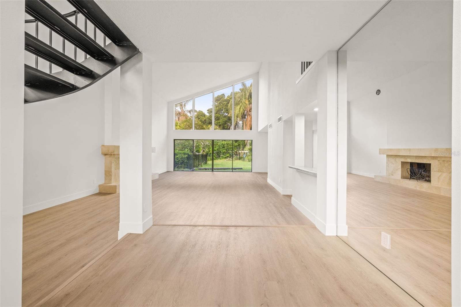 2668 CONCORDE CT — photo 19