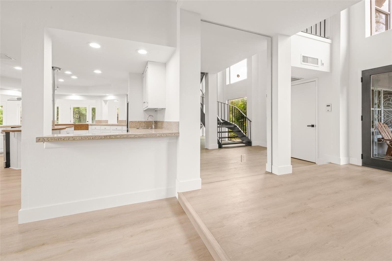 2668 CONCORDE CT — photo 24