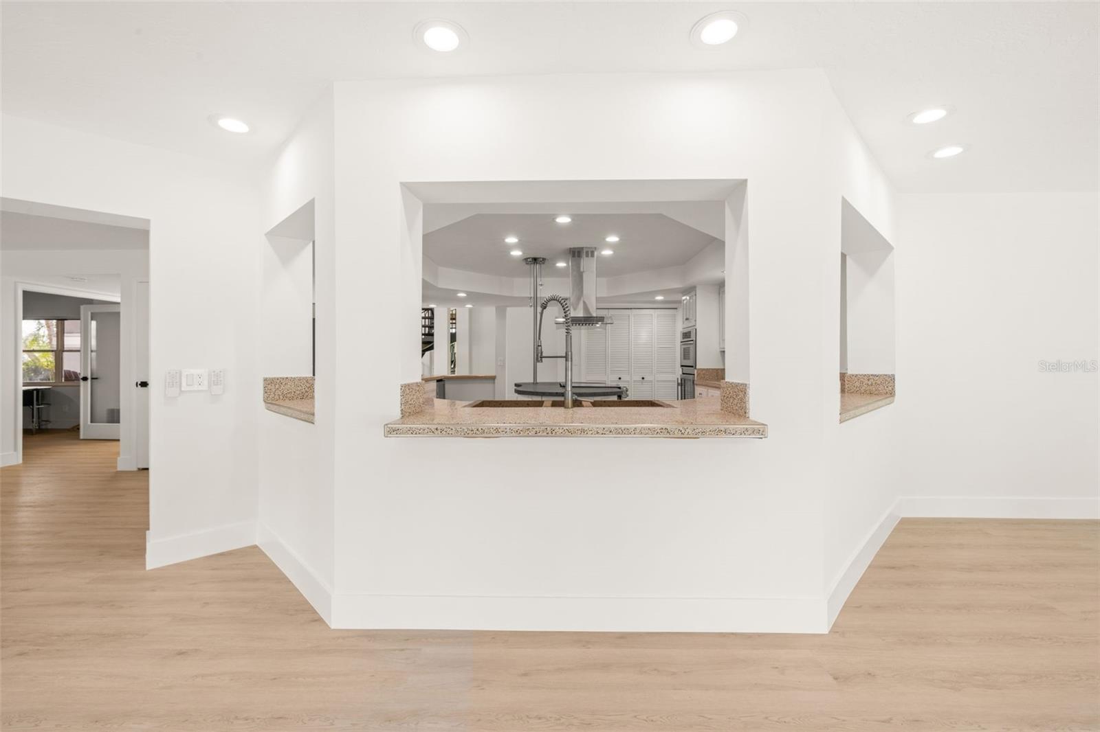2668 CONCORDE CT — photo 33