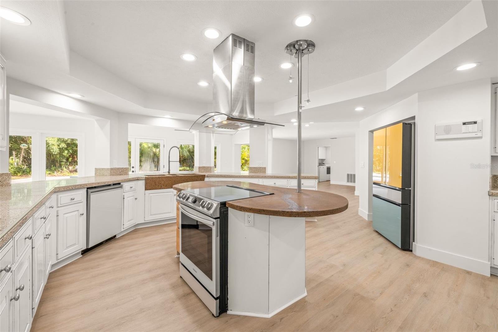 2668 CONCORDE CT — photo 30
