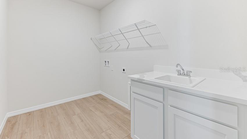 1820 VANDALIA PL — photo 21