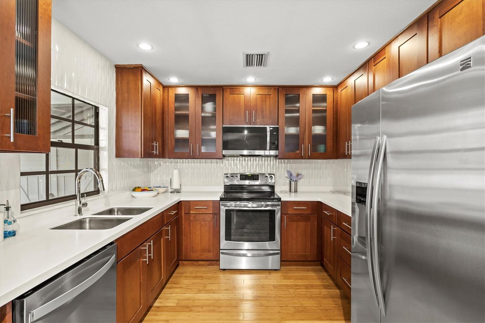 4566 HIDDEN VIEW PL #7 — photo 9