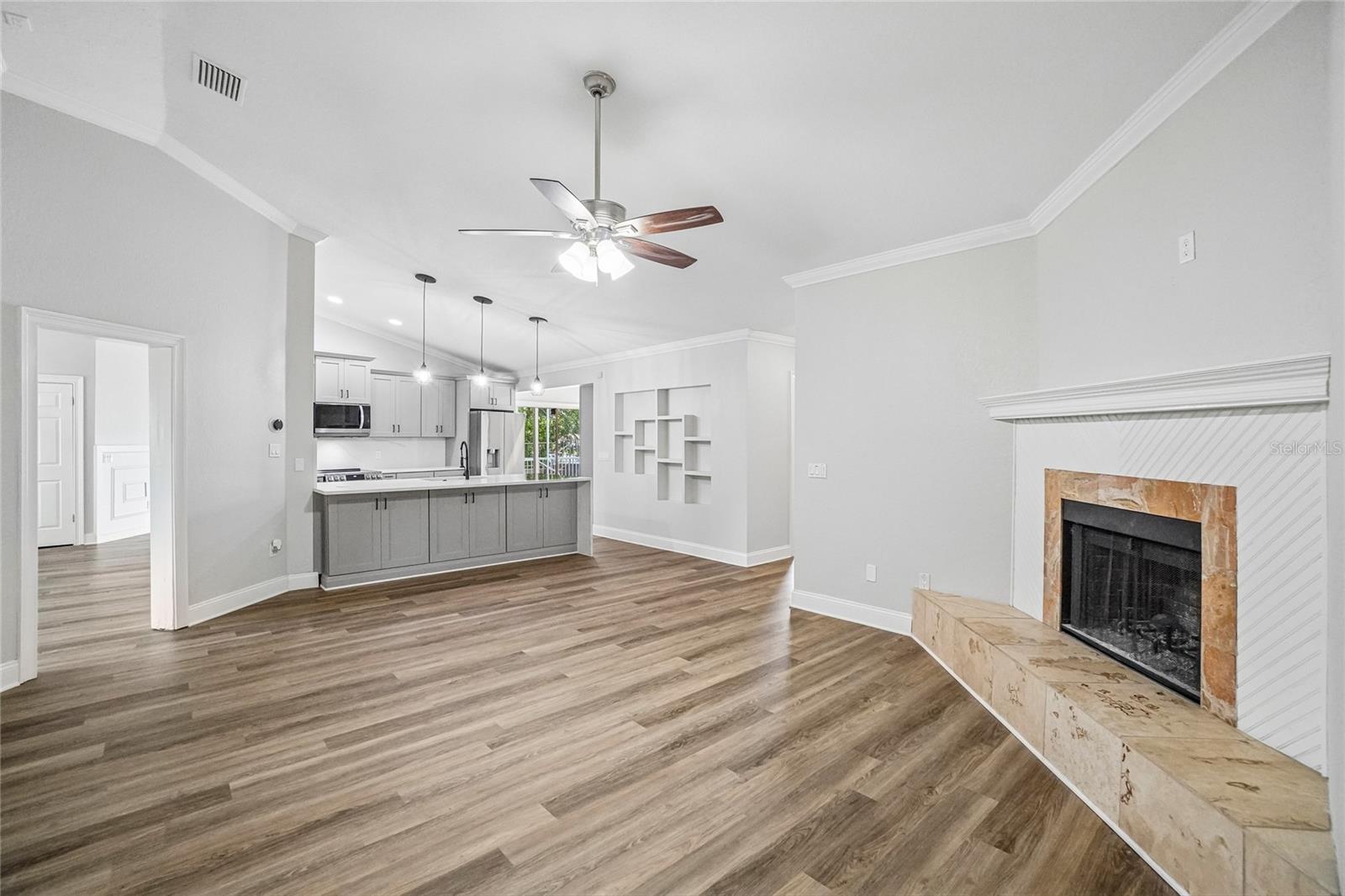 5609 EXECUTIVE DR — photo 46