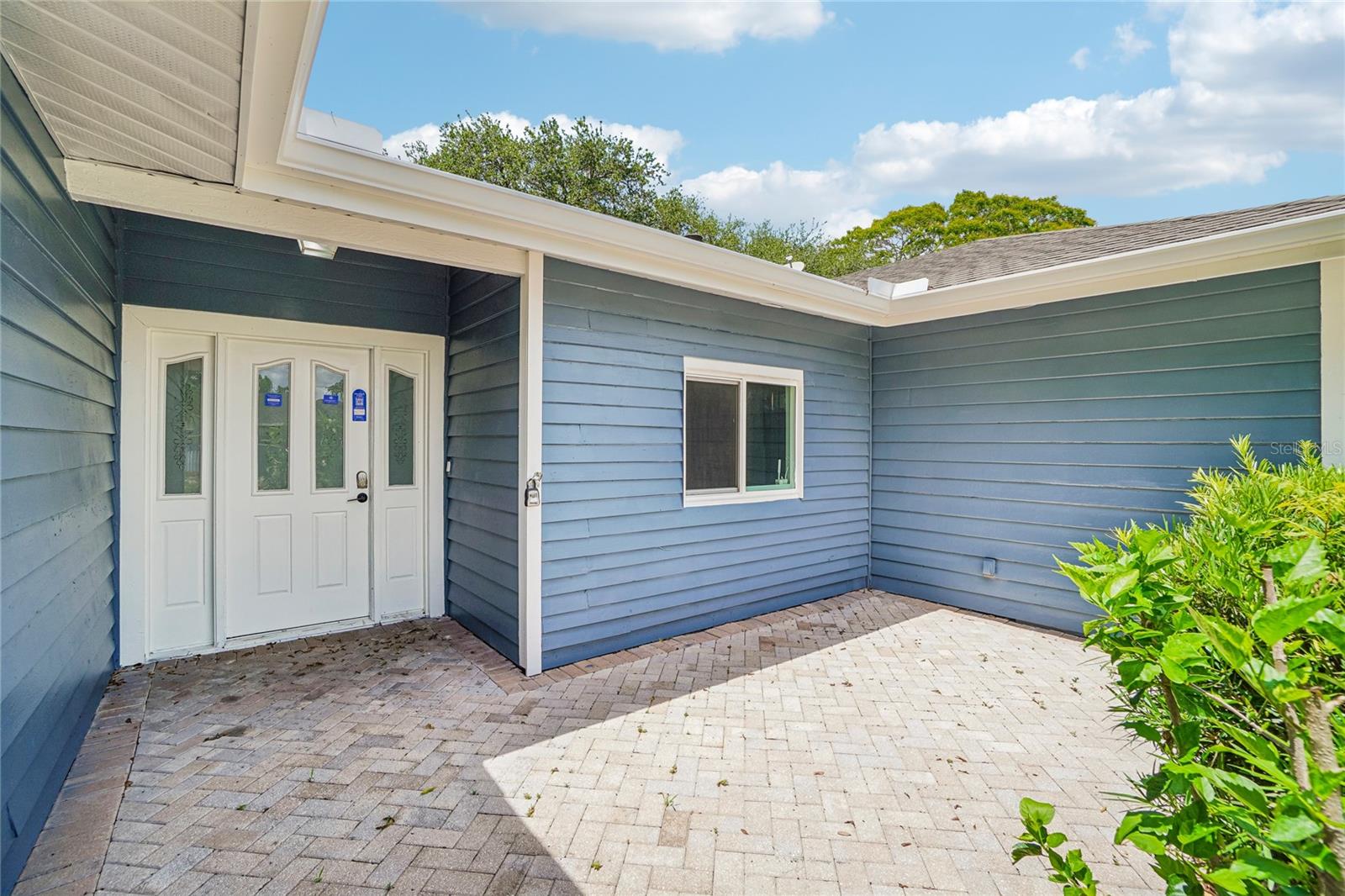 5609 EXECUTIVE DR — photo 45
