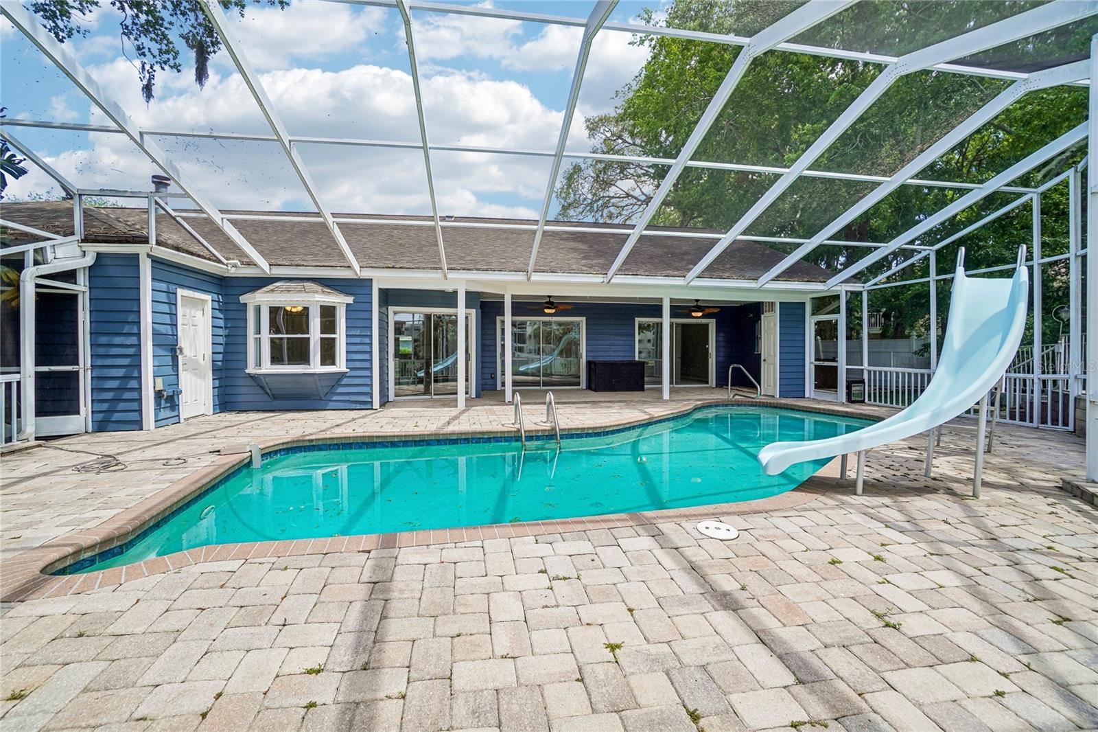 5609 EXECUTIVE DR — photo 5