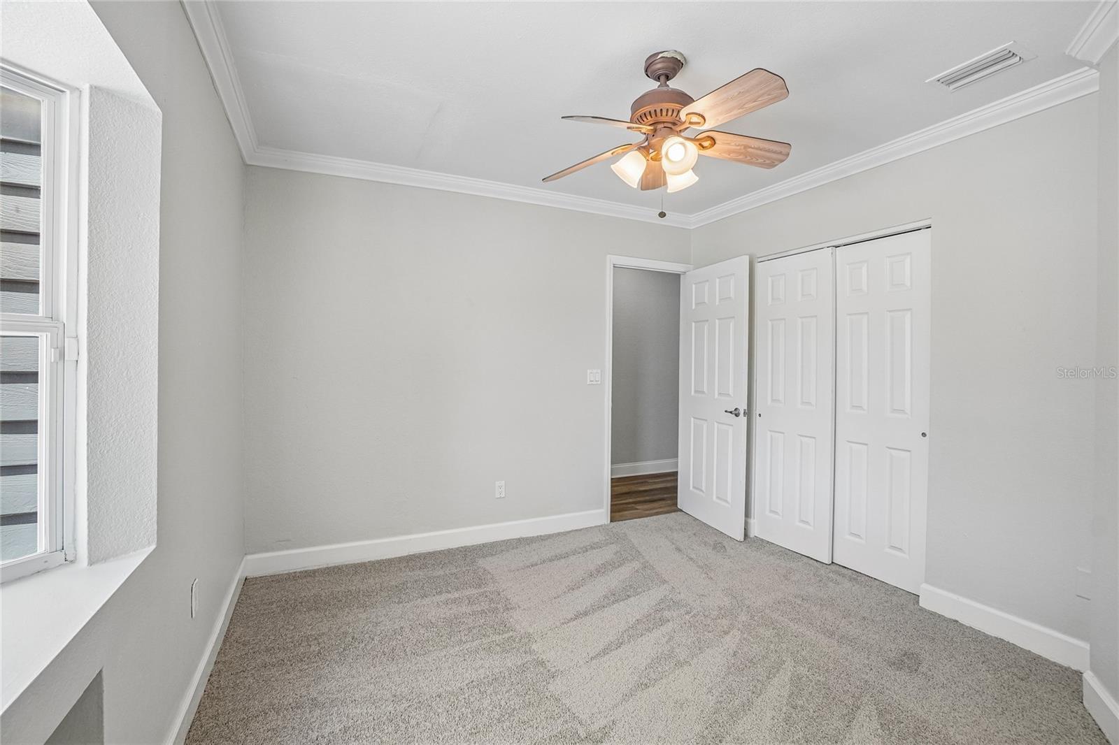 5609 EXECUTIVE DR — photo 27