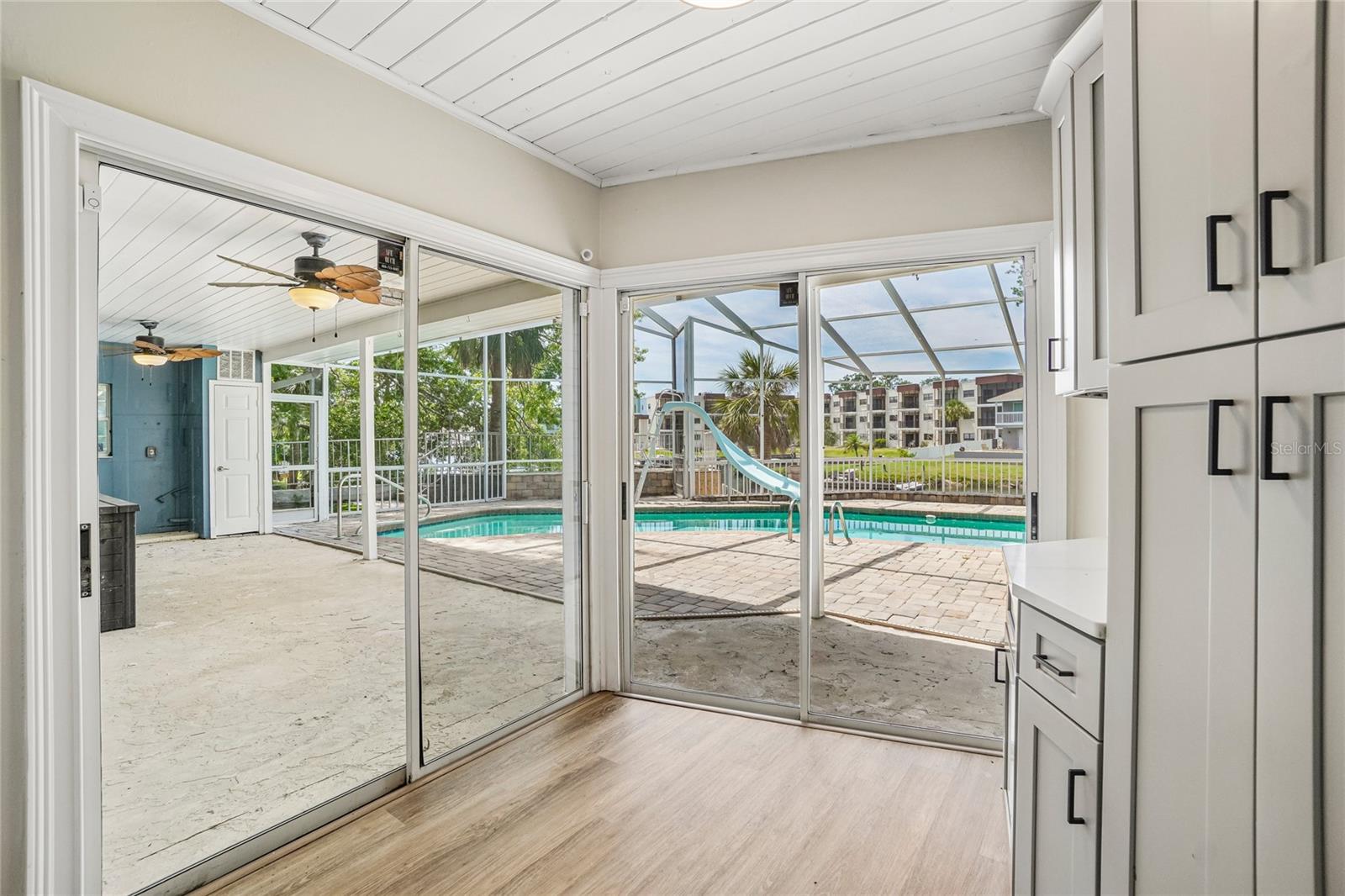 5609 EXECUTIVE DR — photo 56