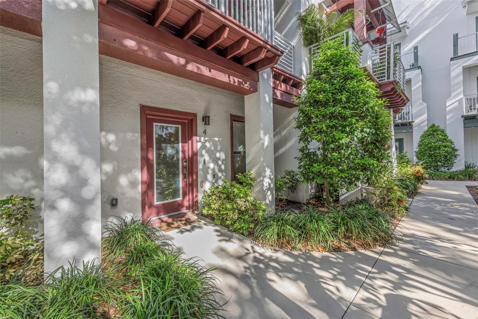 946 HIGHLAND AVE #45 — photo 3