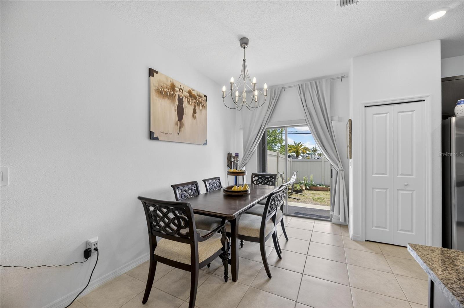 5084 FORUM BLVD — photo 18