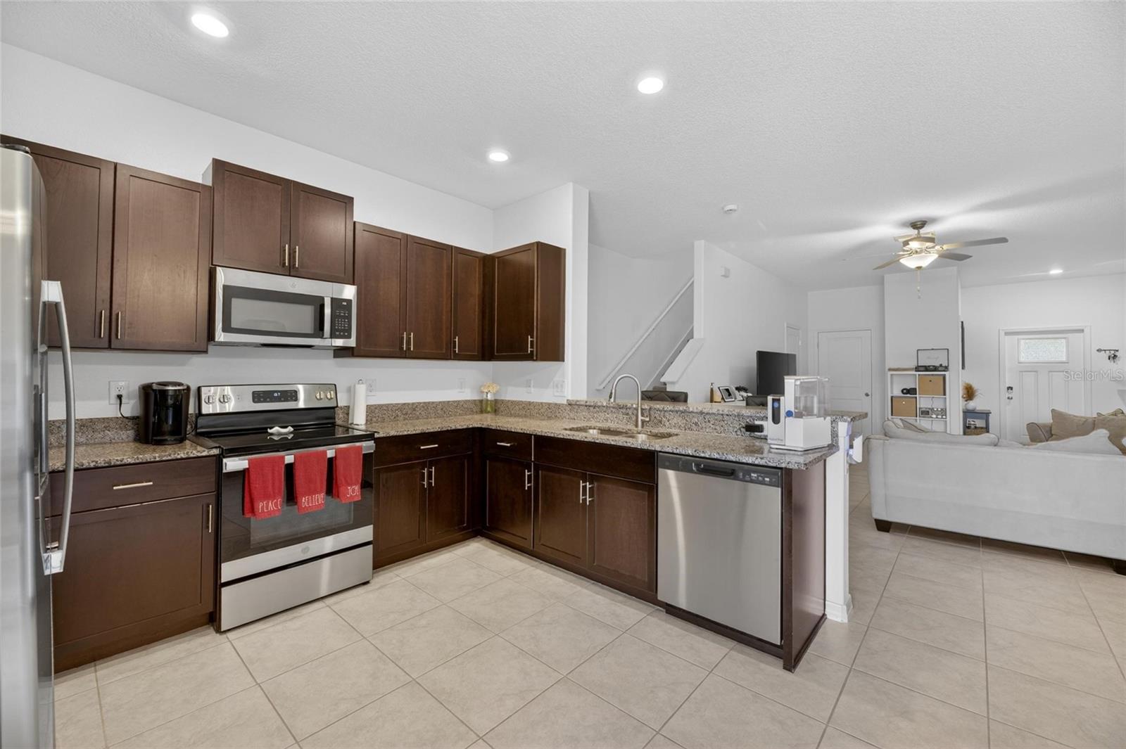 5084 FORUM BLVD — photo 23