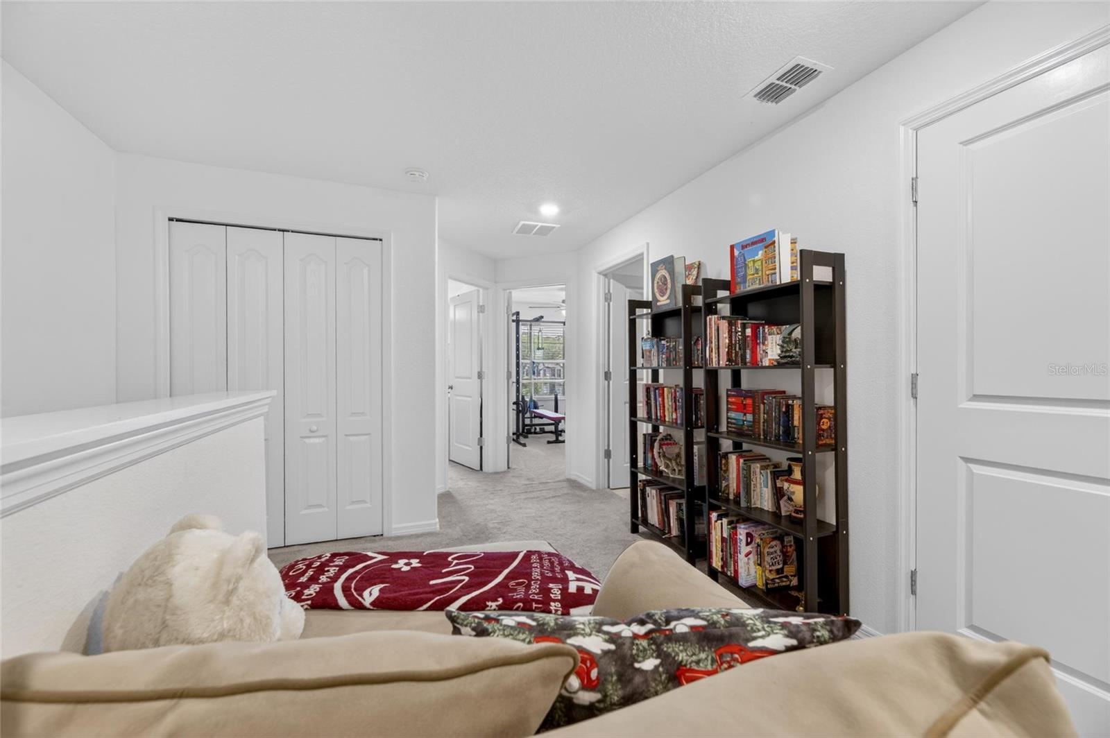 5084 FORUM BLVD — photo 30
