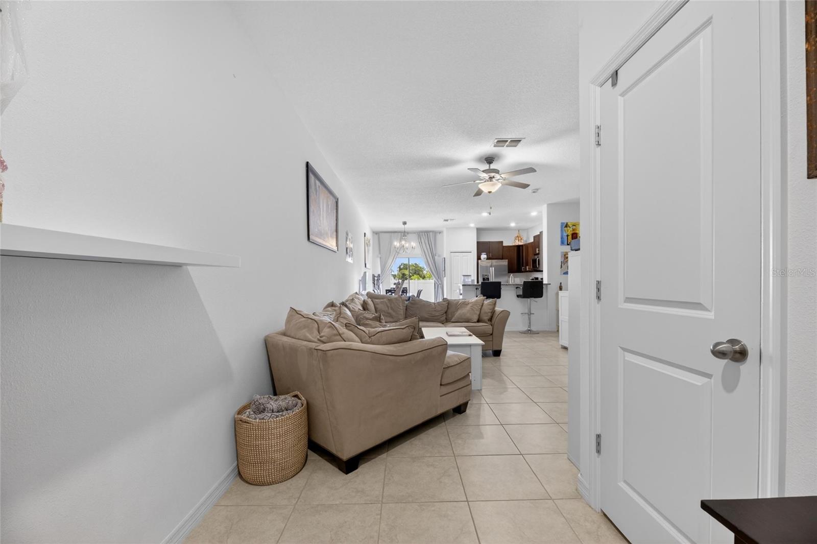 5084 FORUM BLVD — photo 9