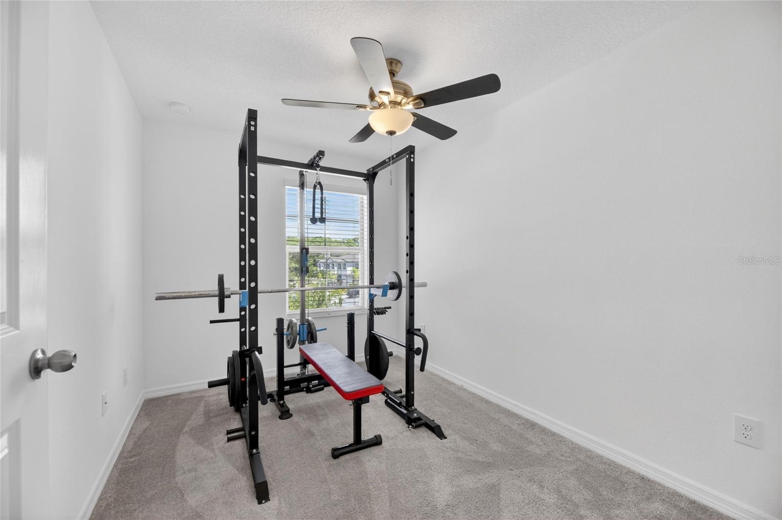 5084 FORUM BLVD — photo 35