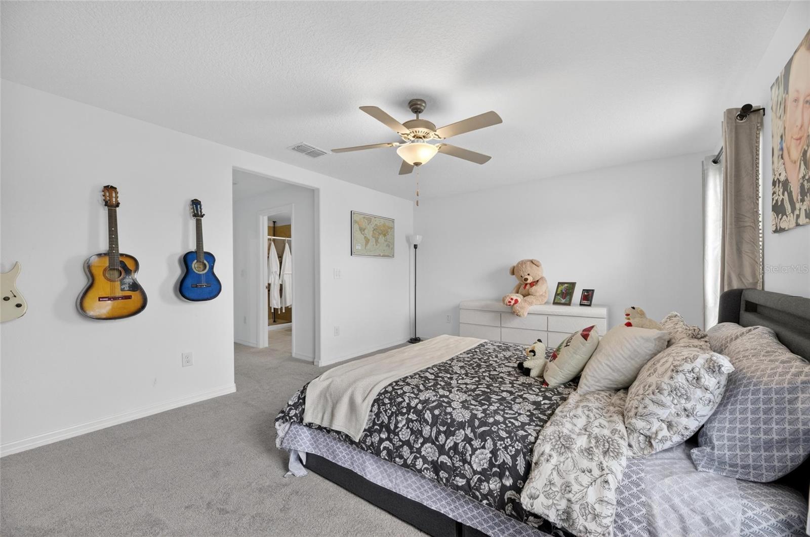 5084 FORUM BLVD — photo 49