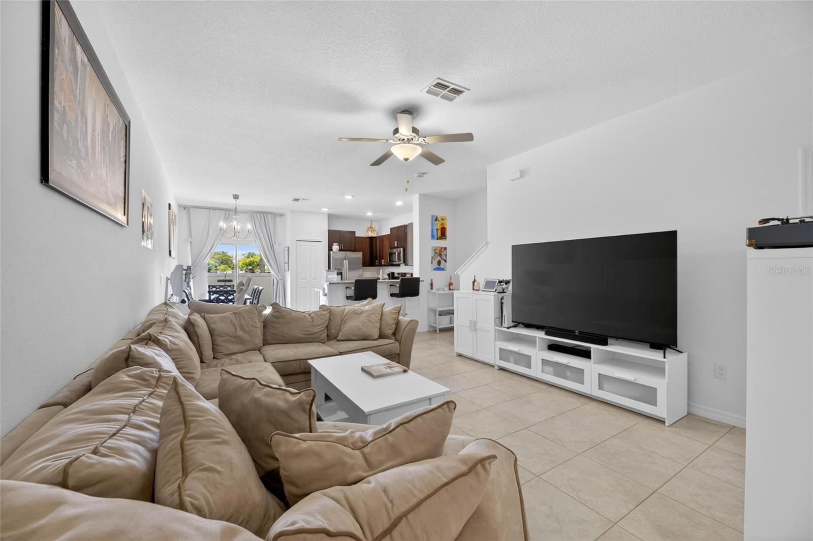 5084 FORUM BLVD — photo 11