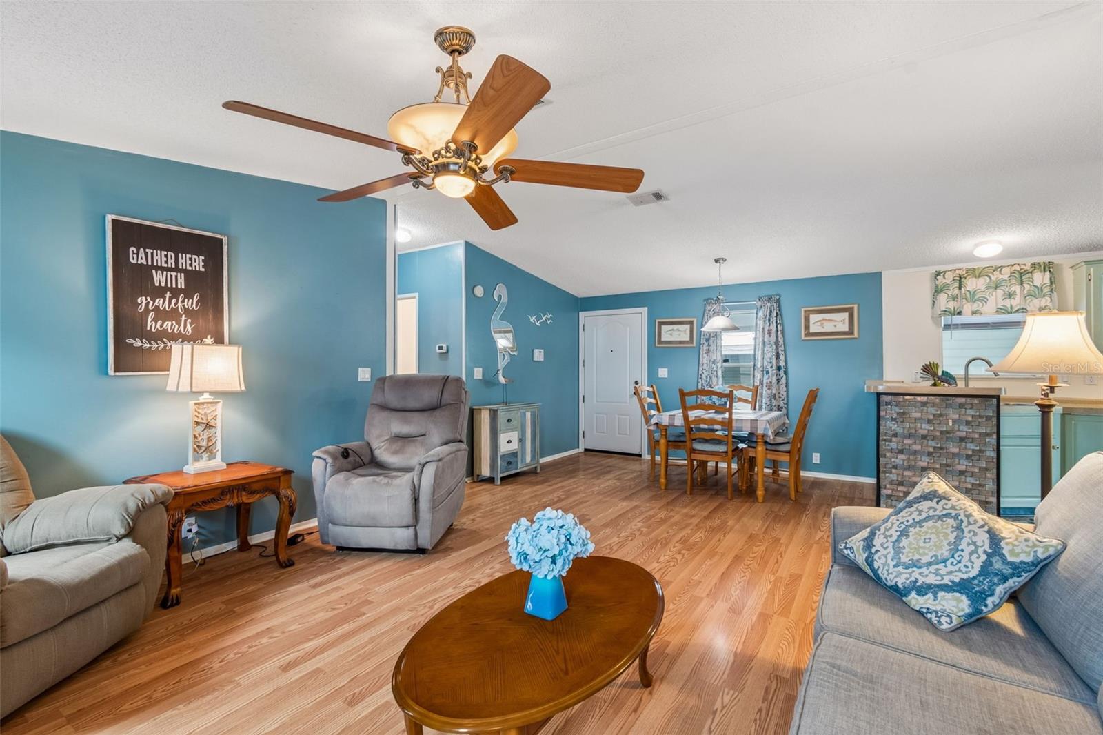 37644 PINATA AVE — photo 15