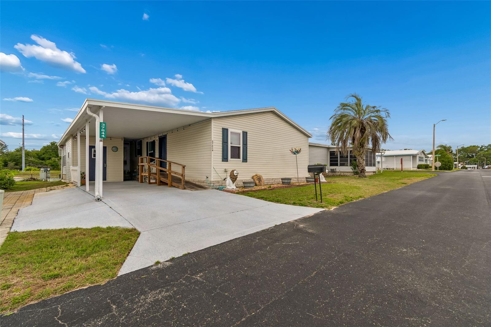 37644 PINATA AVE — photo 10
