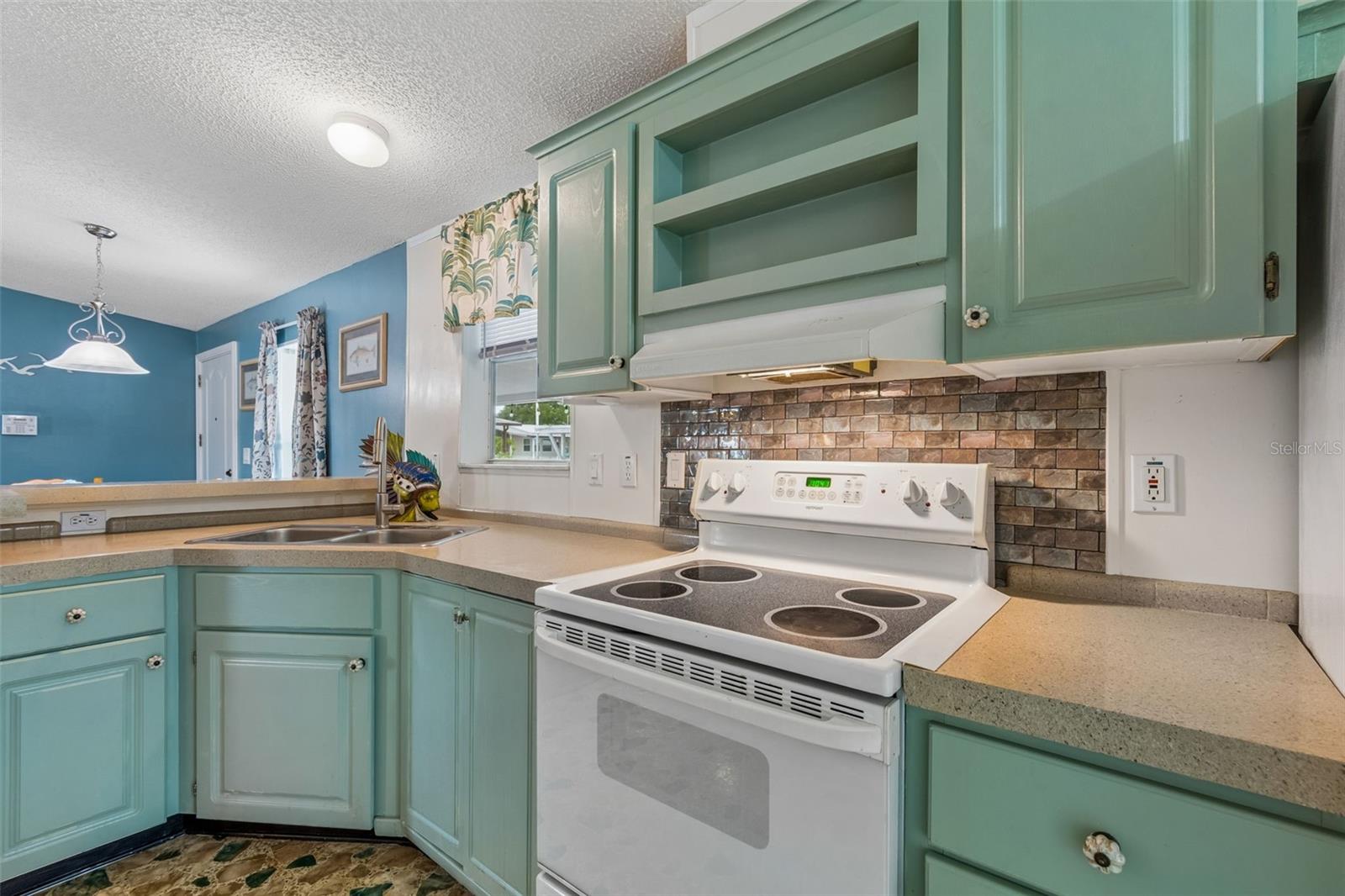 37644 PINATA AVE — photo 29